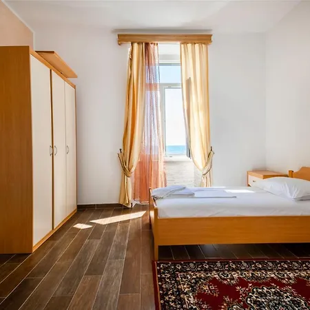 Apartment Piran Apartamento