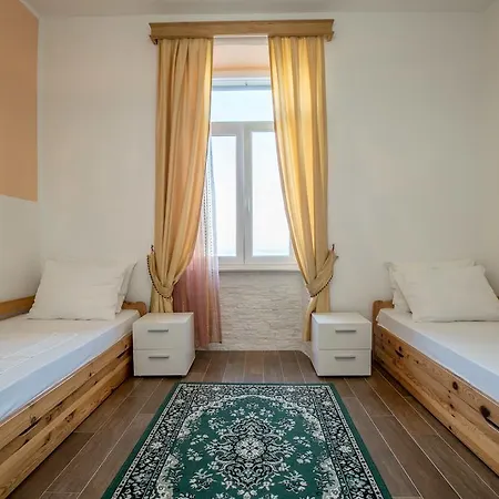 Apartment Piran アパート