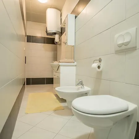 Apartment Piran * ピラン